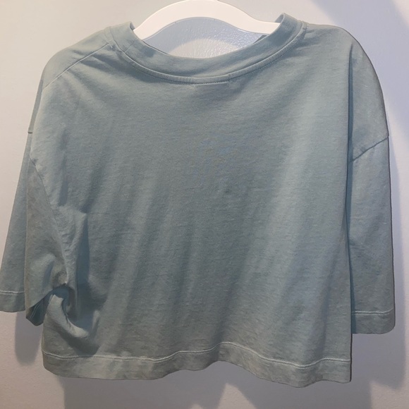 Ivy park cropped tee shirt NEVER WORN - Picture 2 of 3